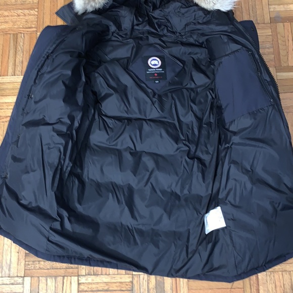 Canada Goose (Slim-Fit) - Picture 10 of 15